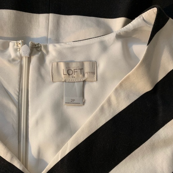 Striped Loft Dress - Picture 3 of 3